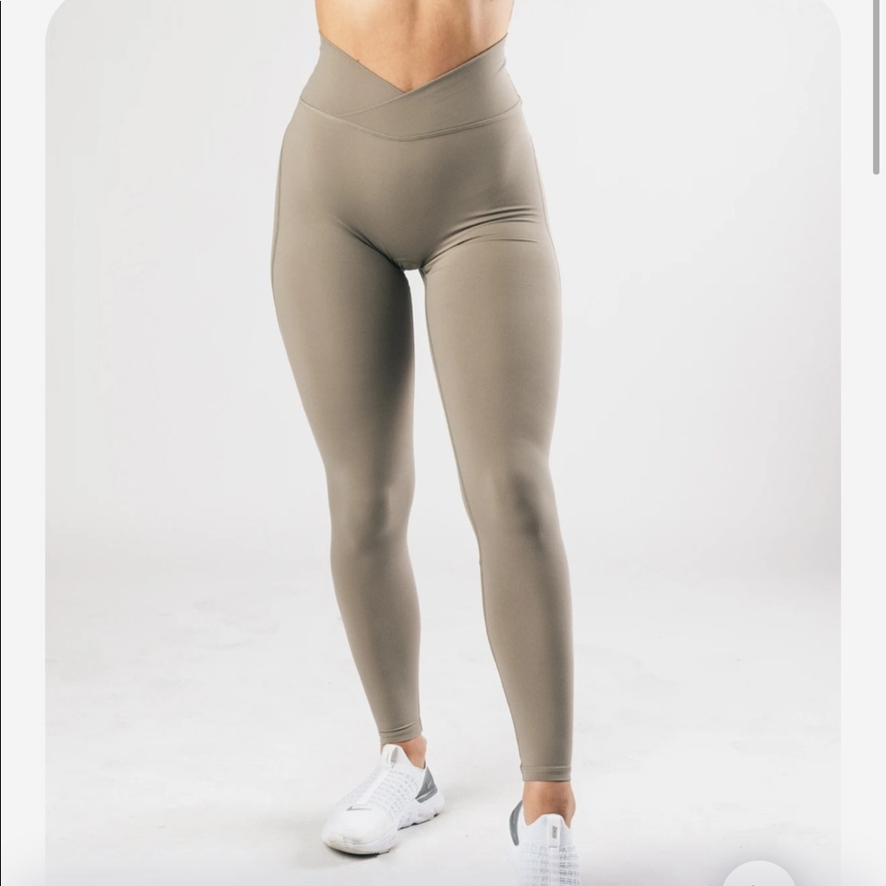Alphalete Surface Power leggings